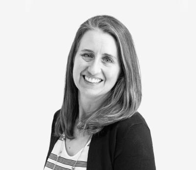 Liz Jones’s headshot